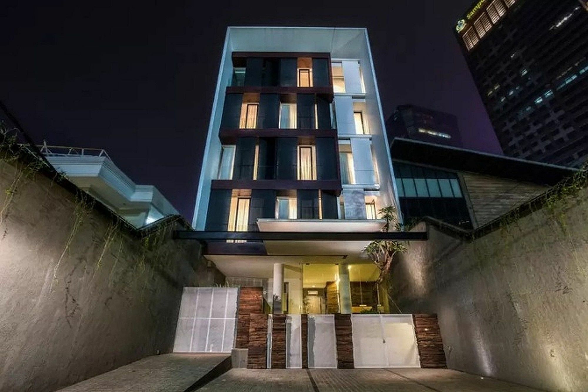 Hotel Zen Premium Sampoerna Strategic Square Jakarta Exteriér fotografie