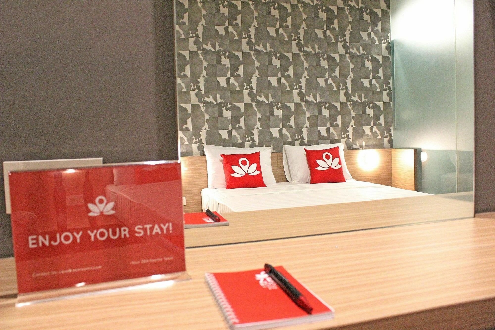 Hotel Zen Premium Sampoerna Strategic Square Jakarta Exteriér fotografie