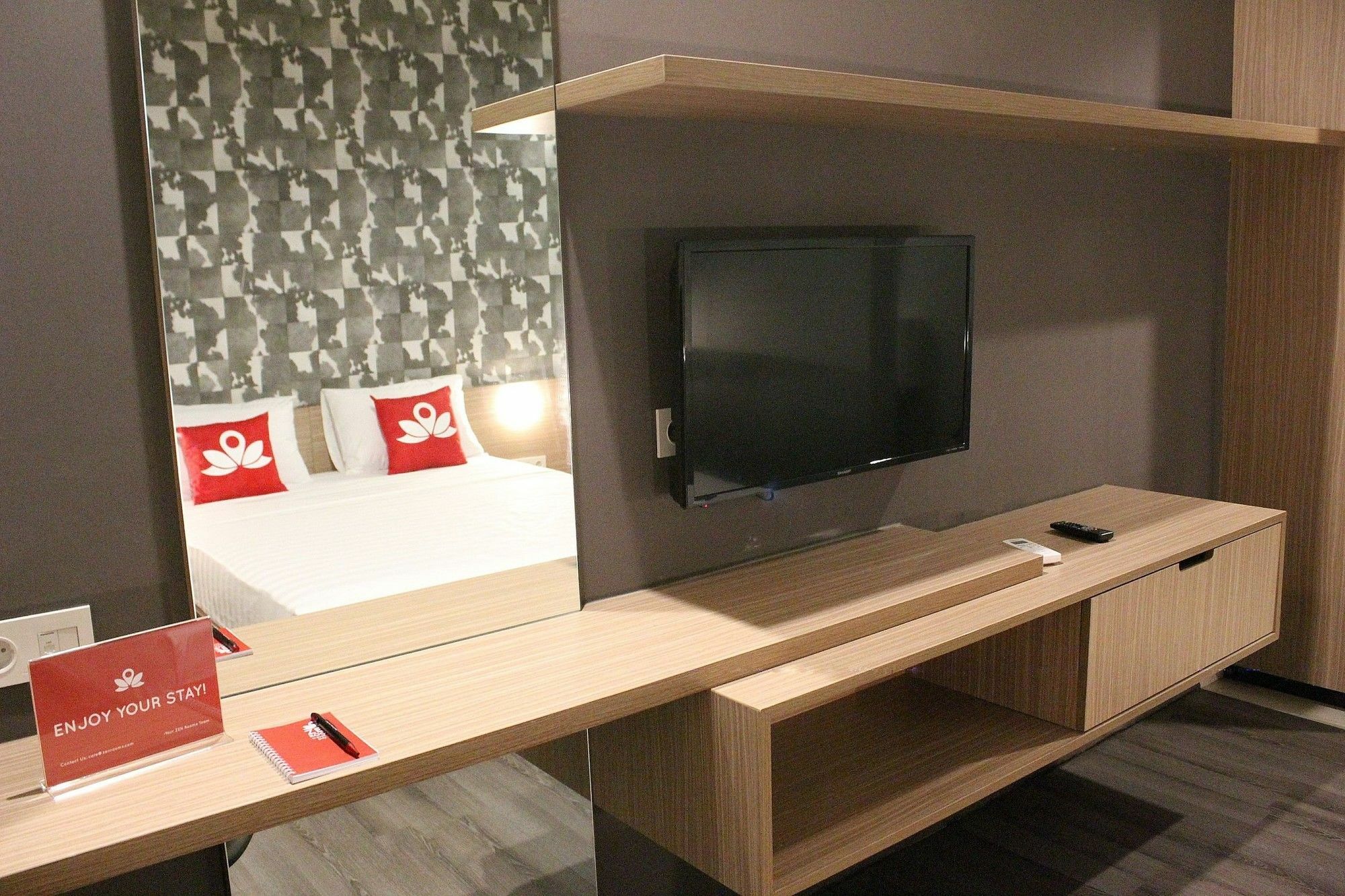 Hotel Zen Premium Sampoerna Strategic Square Jakarta Exteriér fotografie